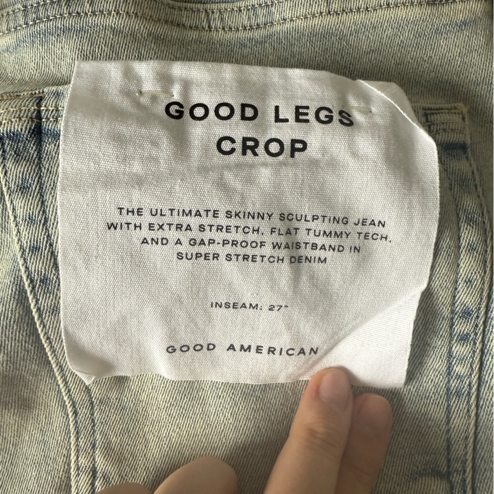 NWT Good American Good Legs Crop Jeans - Picture 6 of 7